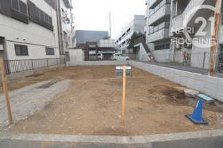 【前面道路含む現地写真】 | 前面道路含む現地写真です