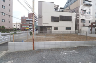 【前面道路含む現地写真】 | 前面道路含む現地写真です