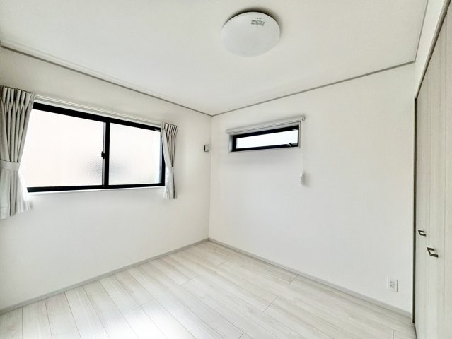 いろどりアイタウン豊田市栄町7丁目　全1棟　新築戸建の洋室