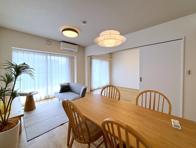 たまプラーザ美しが丘パークホームズ弐番館の居間・リビング