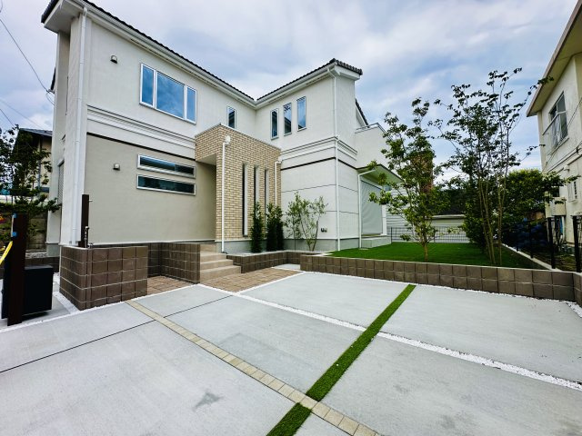 鎌倉市稲村ガ崎5丁目　新築戸建全1棟