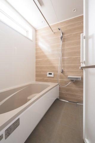 【浴室】 | クレストタウンかすみヶ丘12-11