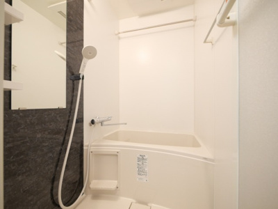 【浴室】 | S-RESIDENCE小阪azure | お風呂で日々の疲れを落としましょう