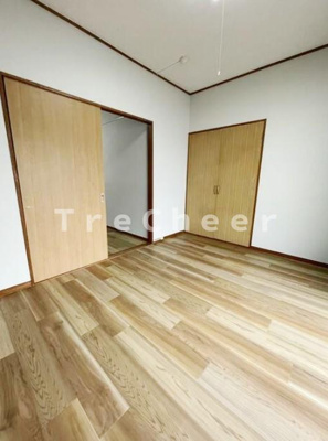 【洋室】 | 第10大浦ビル