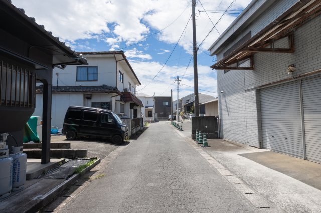 【前面道路含む現地写真】 | 熊本市東区戸島西