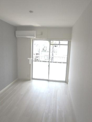 【居間・リビング】 | マリオン板橋2