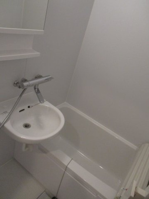 【浴室】 | ファーストステージタケダ | ※前回募集時の写真です