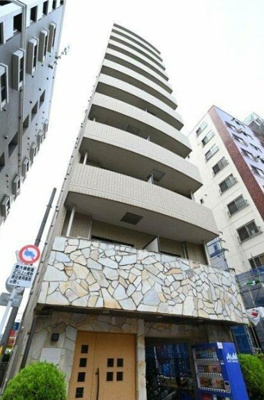 【外観】 | フォルトゥナ新中野 | 鉄骨鉄筋コンクリート造のがっしりした建物。