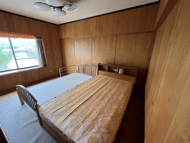 【洋室】 | 中古一戸建　高岡郡佐川町甲 | 2階