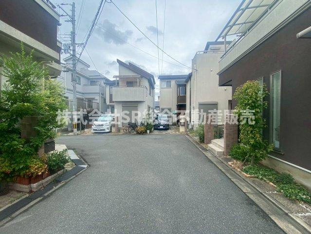 太平寺2丁目中古戸建の前面道路含む現地写真|リフォームや住宅ローン・東大阪市の不動産の事なら弊社にお任せ下さいませ！
各地域の特徴・グルメ・裏道やその他、細かい情報等も熟知した
東大阪市出身のスタッフが新生活を送るお客様をサポート致します！