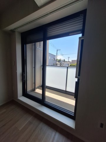(シニア限定)藤沢陣屋小路レジデンスの設備|楽々電動防犯シャッター