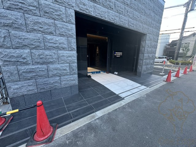 S-RESIDENCE東三国amanteのエントランス
