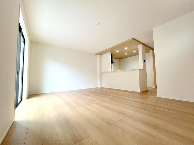 福生市福生全2棟　新築分譲の洋室|2025年撮影