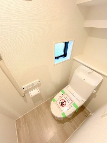福生市福生全2棟　新築分譲のトイレ|2025年撮影