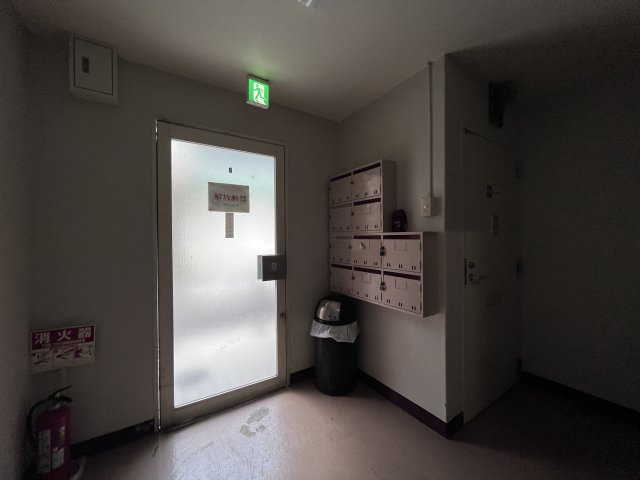 メモリアルタウン東住吉D棟のエントランス