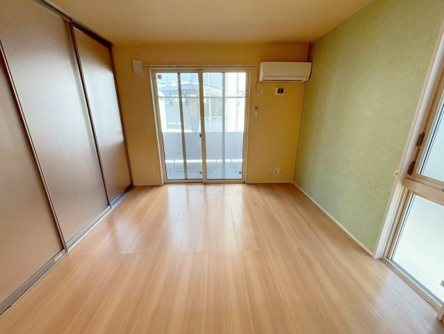 シャルマン井高野の内装