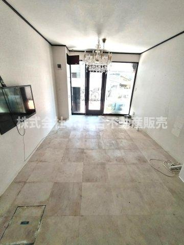 太平寺２丁目中古テラスハウスのその他|リフォームや住宅ローン・東大阪市の不動産の事なら弊社にお任せ下さいませ！
各地域の特徴・グルメ・裏道やその他、細かい情報等も熟知した
東大阪市出身のスタッフが新生活を送るお客様をサポート致します！