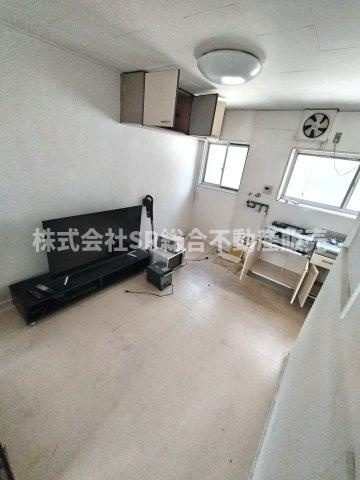 太平寺２丁目中古テラスハウスのキッチン|明るいダイニングです