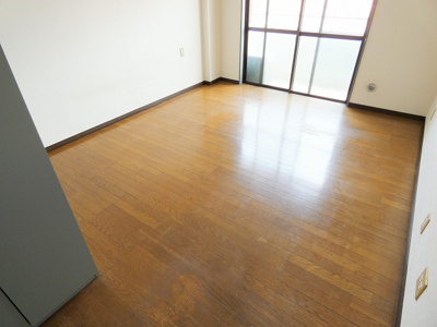 【居間・リビング】 | 村野旭が丘ビル