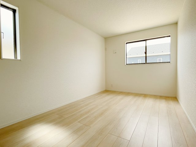 新築戸建・建売　大田原市浅香第8　Cradle Garden　全3棟の収納|使い分けができるクローゼット2カ所！季節ごとやご夫婦で分けて使える便利収納です！