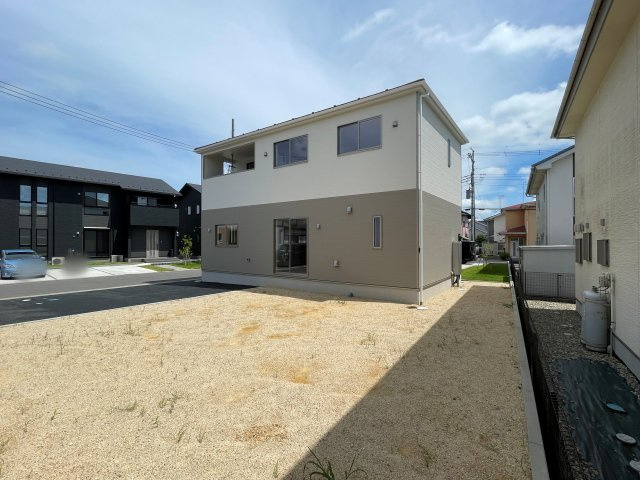 新築戸建・建売　大田原市浅香第8　Cradle Garden　全3棟の前面道路含む現地写真