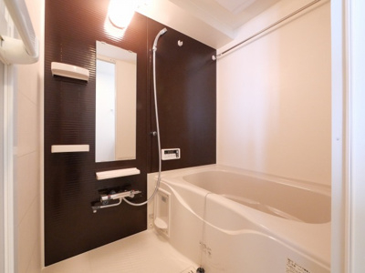 【浴室】 | ブランシエスタ都島通 | 落ち着いた空間のお風呂です