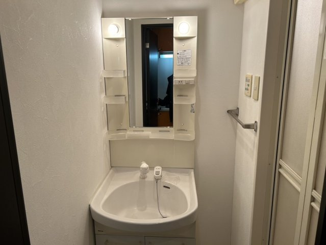 【洗面所】 | Casa di Taishokan il mare | 別号室の写真になります。現況優先。
