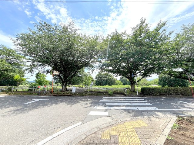 福生市南田園３丁目　土地全3区画の周辺|2025年撮影