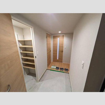 【玄関】 | ルシエル姪浜 | 別号室の写真になります。現況優先。