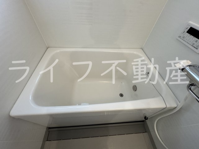 サンハイム南山本の浴室|日々の疲れを癒すお風呂付です