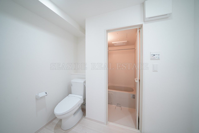 【トイレ】 | 4i-RESIDENCE | 別号室の写真になります。現況優先。