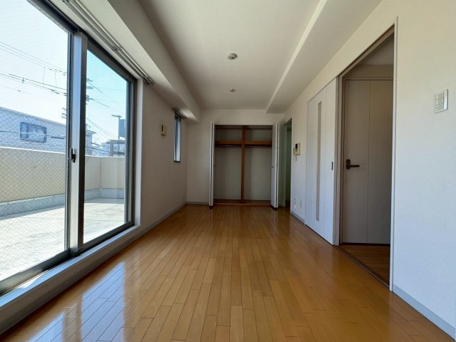 ルグラン弐番館の居間・リビング