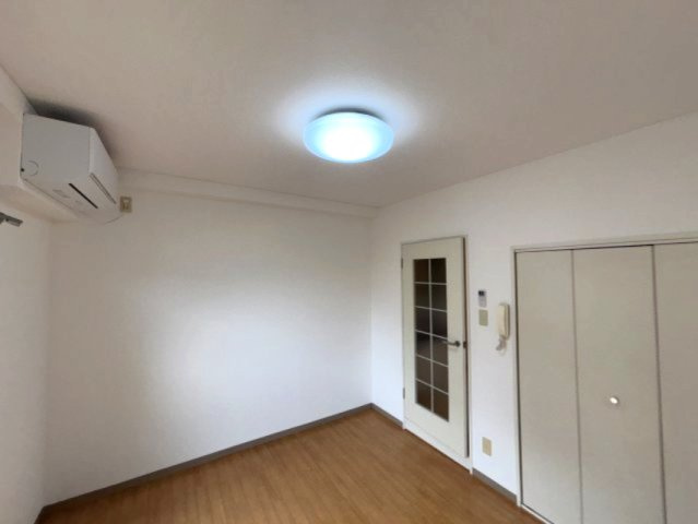 アルゴール王子公園の居間・リビング