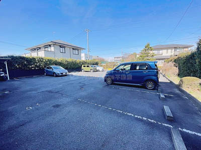 【駐車場】 | ヴィーブル岳見【名古屋市賃貸・バストイレ別】