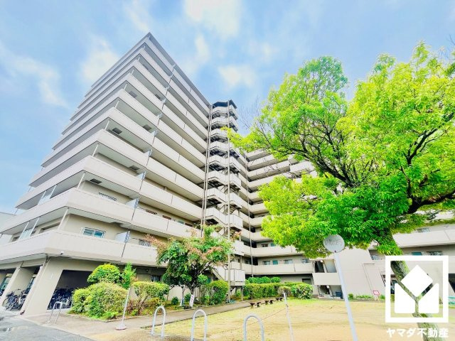 丹波橋日光ハイツの外観