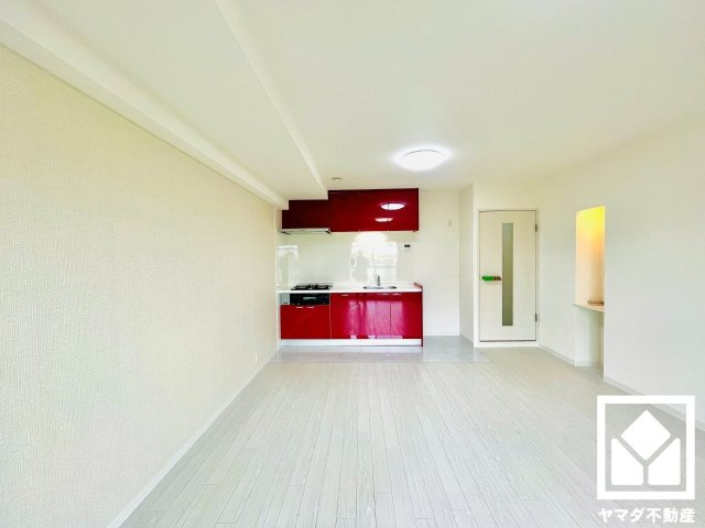 丹波橋日光ハイツの居間・リビング