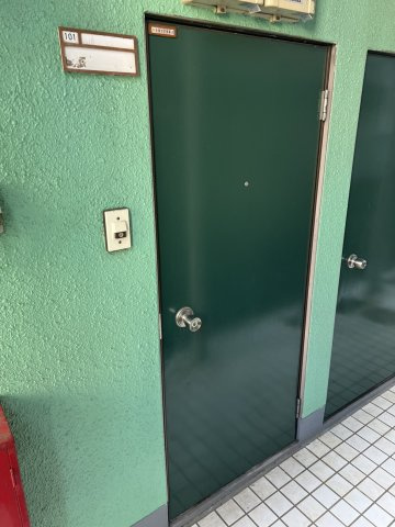 プラザ・ドゥ・モーリスC棟のその他