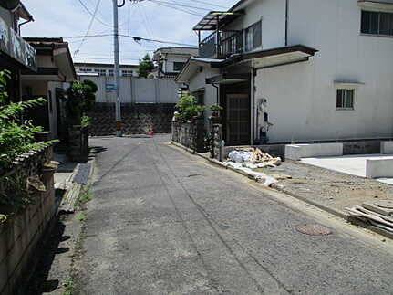 広島市佐伯区海老園１丁目の前面道路含む現地写真