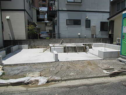 広島市佐伯区海老園１丁目の駐車場