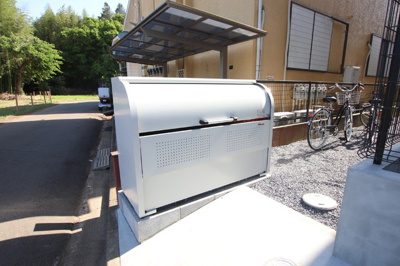 敷地内ゴミ置き場★