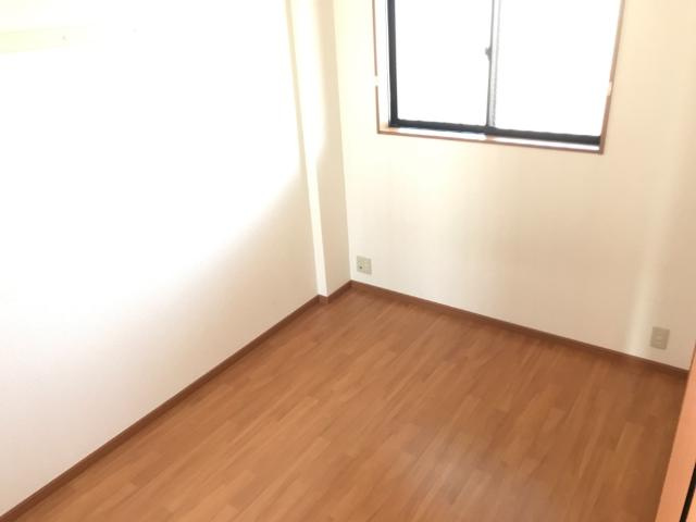 ルーラル石原の内装|洋室