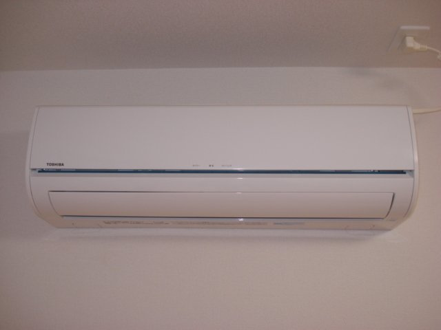 クレセントコートの設備|エアコン