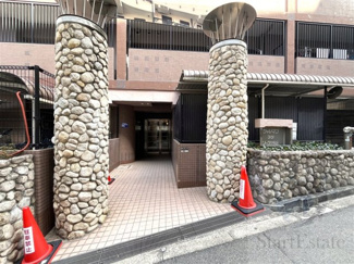 【エントランス】