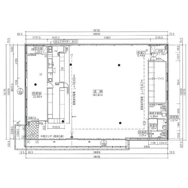 西荘本荘店舗の間取り