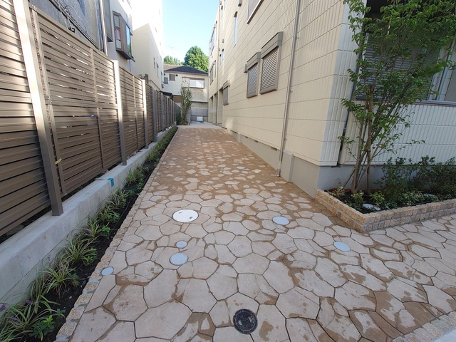 ヘーベルメゾンときわ台のエントランス|アプローチ