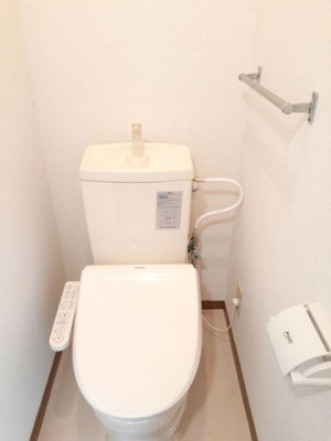 【トイレ】 | ヴィラ・エテルノ