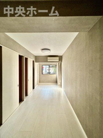 ヌーベルメゾン鶯谷の子供部屋|居室