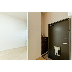 アベニューイズミの玄関