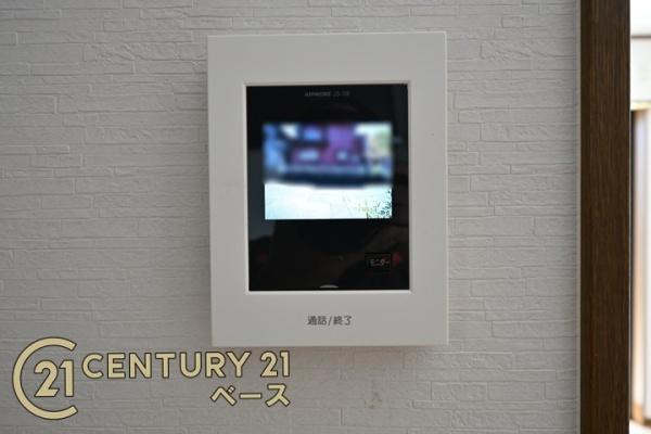 桜井市西之宮　一戸建の内装|■現地撮影写真■ＴＶモニター付きインターホンで防犯対策もバッチリ！来客も一目でわかり安心です！