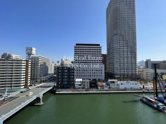 【展望】 | リーバーサイドに位置しており、バルコニーからの眺めは良好♪